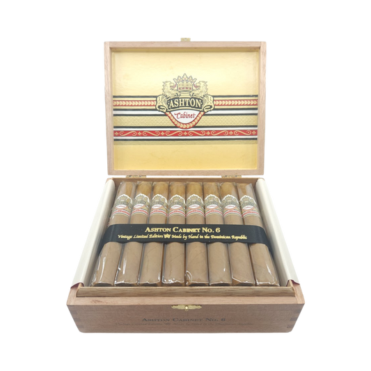 Cabinet No.6 (Robusto)