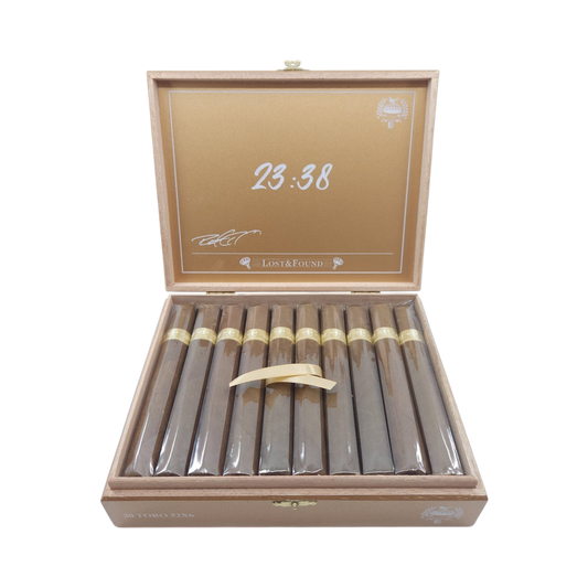 Lost and Found 22 Minutes to Midnight Habano de Oro Toro