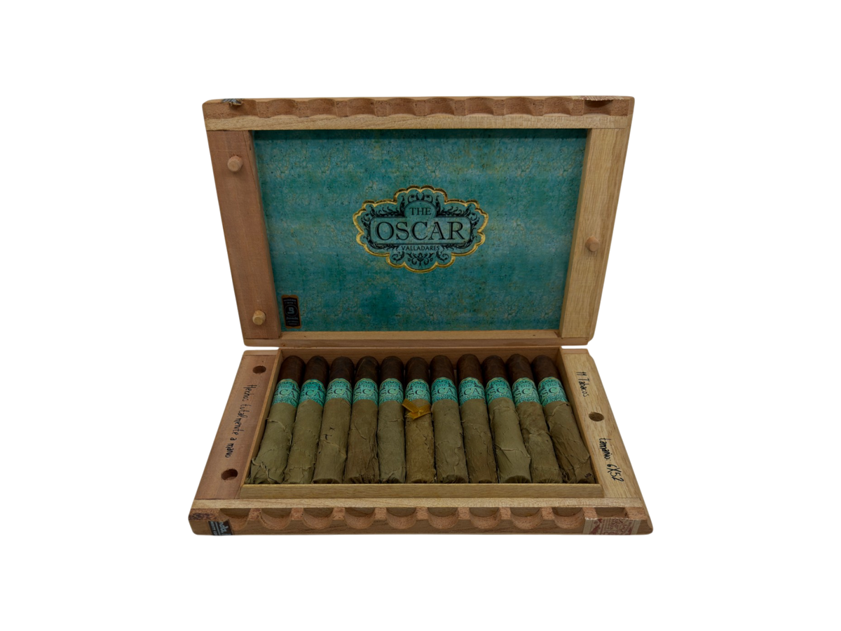 The Oscar Habano Toro