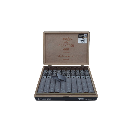 Aniversario Maduro Gran Toro